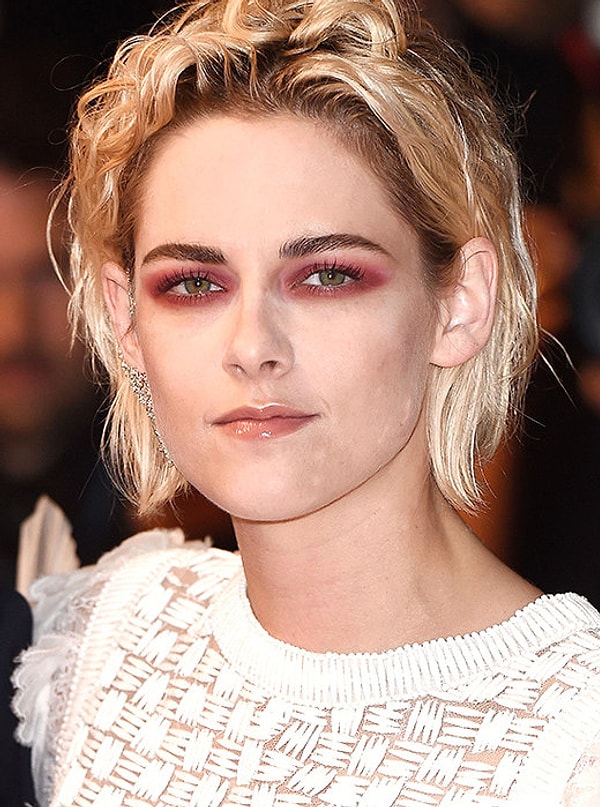 4. Помада с влажным эффектом