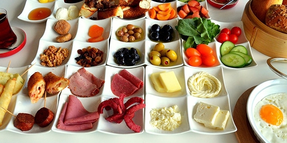 Açık Büfe Kahvaltıda Seçtiklerinden Senin İlişki Durumunu Tahmin Ediyoruz!