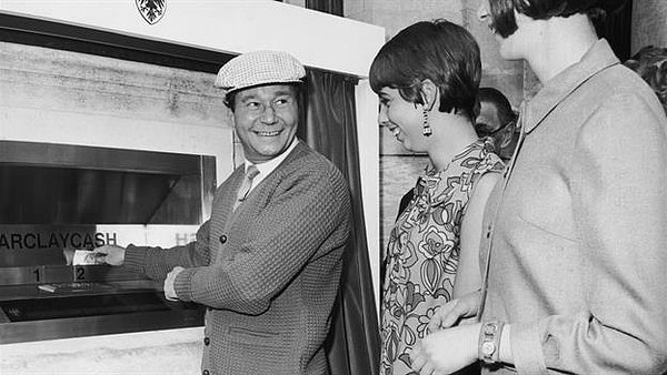 28. İlk ATM (1967)