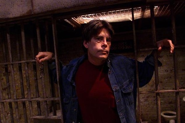 7. Film setini ziyareti sırasında Stephen King elektrikli sandalyeye oturmak istemiş.