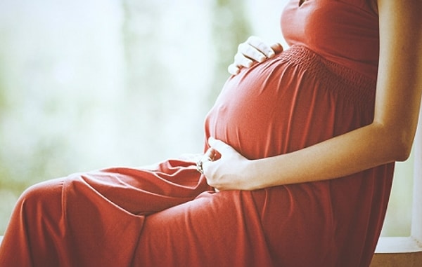 13. 30% женщин испытывает страсть к несъедобным вещам во время беременности