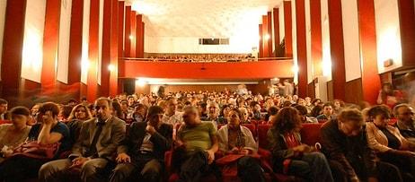 İstanbul'daki Tiyatrolar Mezarlığına Bir Yenisi Eklendi: Muammer Karaca Tiyatrosu Çürümeye Terk Edildi