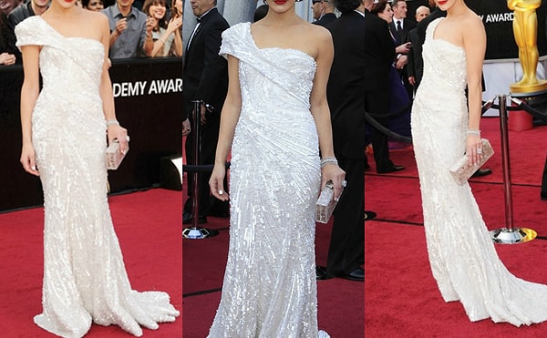 10. Кто же эта прекрасная девушка в белом платье?