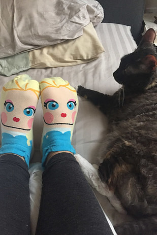 1. Выбирай эти прелестные носочки с принцессами Диснея и отправляйся в них хоть в кругосветное путешествие.