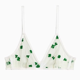 13. Этот комплект белья как будто говорит тебе: "Good Luck"!