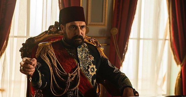 II.Abdülhamid'e can veren isim Bülent İnal. 43 yaşındaki Şanlıurfalı oyuncu bugüne kadar dominant karakterleri başarıyla canlandırmasıyla biliniyor.