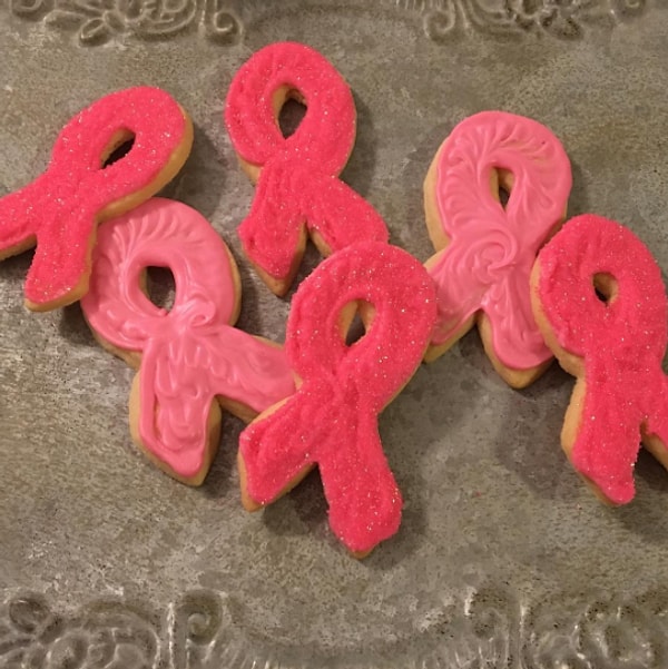 24. Наша работа весьма эмоциональна, особенно с пациентками, которым пришлось пережить операцию по удалению молочной железы.