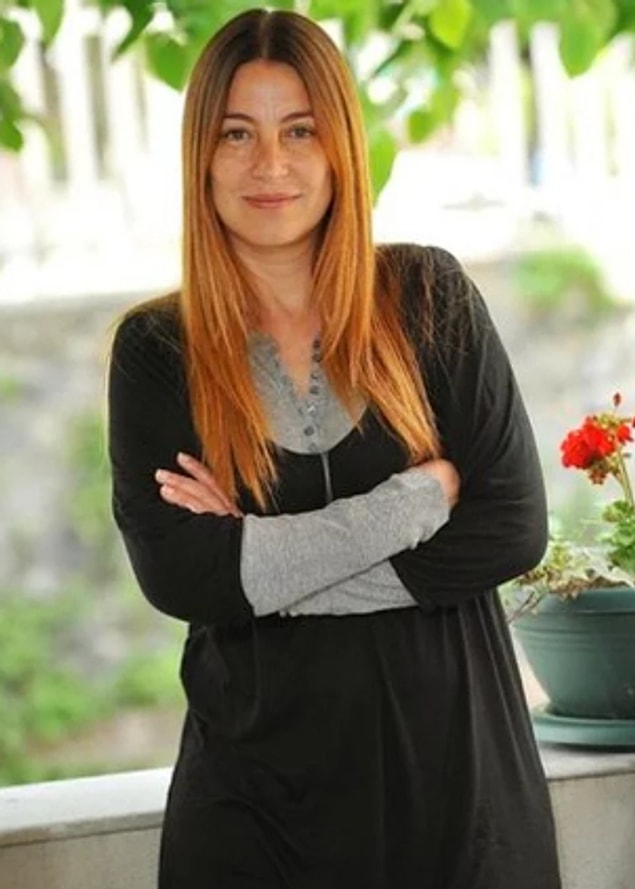 6. Theresa Cullen (Sidse Babett Knudsen) - Vahide Gördüm