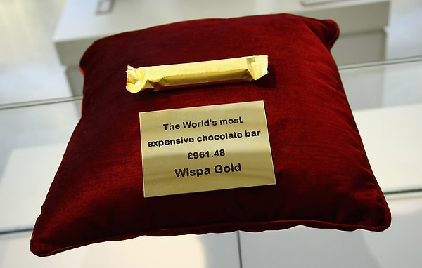 6. Wispa Gold Wrapped Chocolate Bar ($1628)