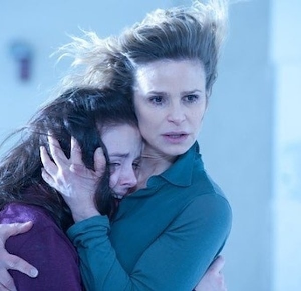 5. Кира Седжвик боится говорящей еды