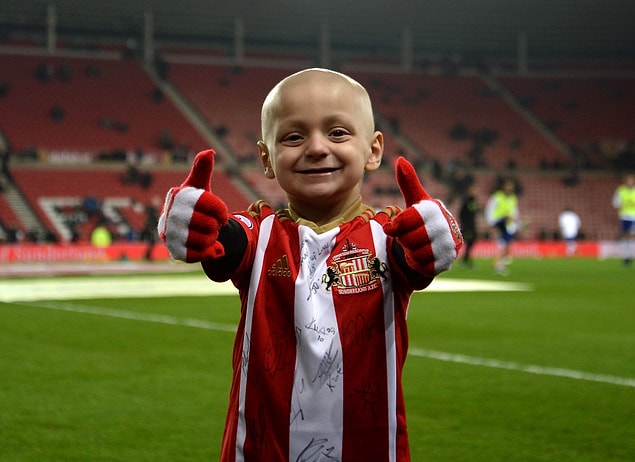 Futbol sevgisiyle bilinen Bradley, İngiltere'nin 26 Mart'ta Wembley stadında Litvanya'yla yapacağı maçta milli takımla sahaya çıkacak.