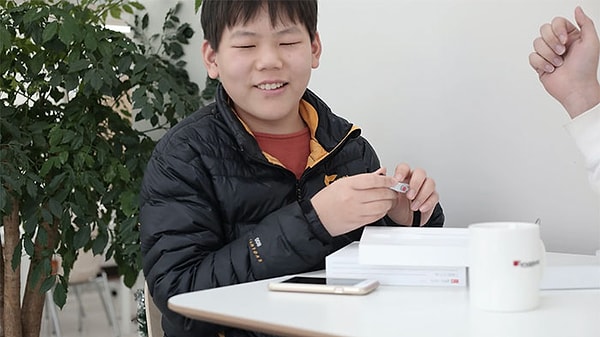 6. А еще оно может принимать и отправлять сообщения!