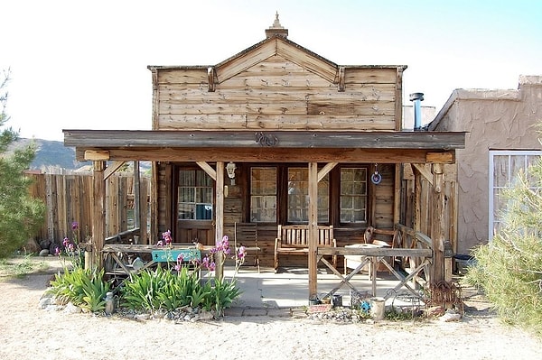 4. Съемочная площадка пользовалась огромным успехом: здесь было снято более двухсот вестернов, а также Пайониртаун стал отличным фоном для многих популярных телевизионных шоу того времени.