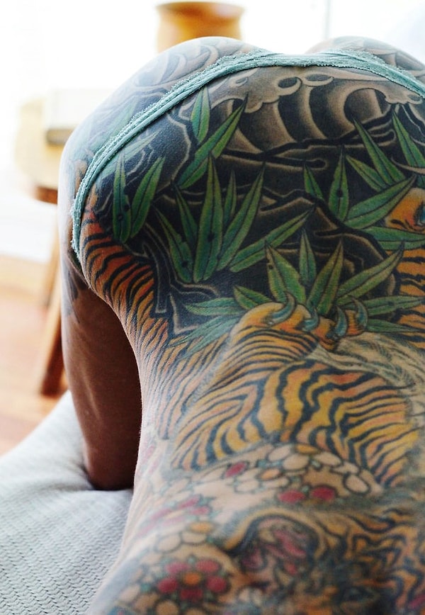 8. "Общество всегда выбирает, что приемлемо, а что нет, ставит клейма."