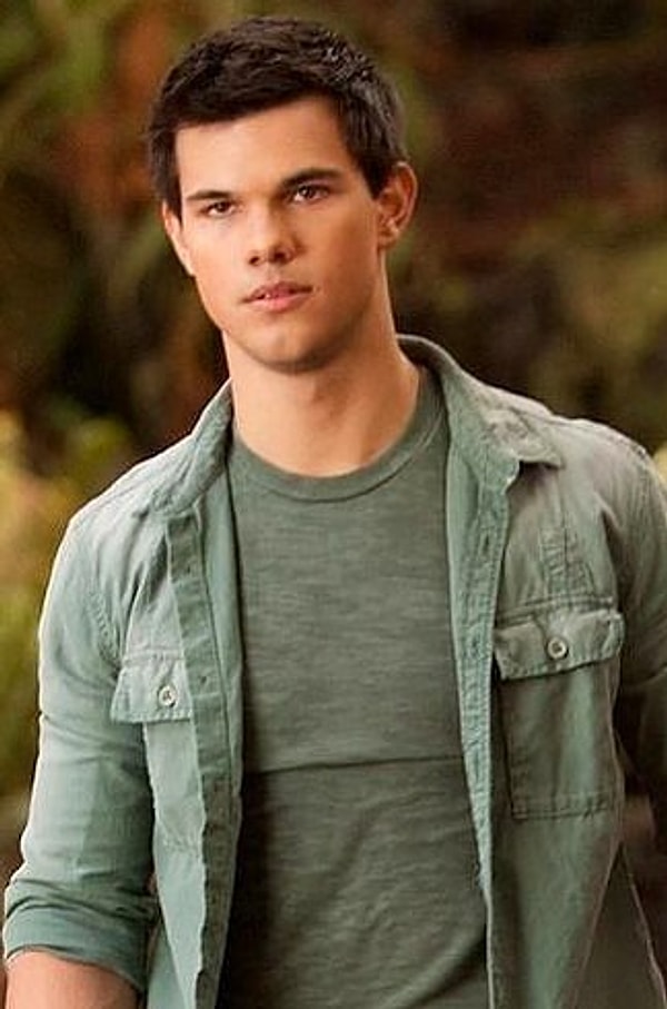 3. Тэйлор Лотнер (Джейкоб Блэк)