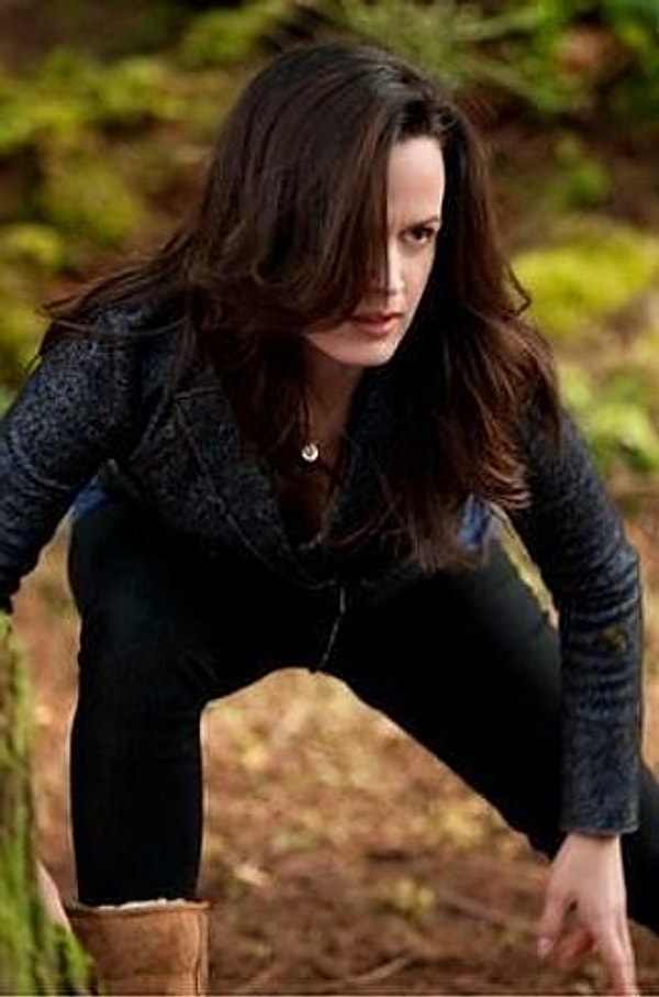 14. Элизабет Ризер (Эсми Каллен)