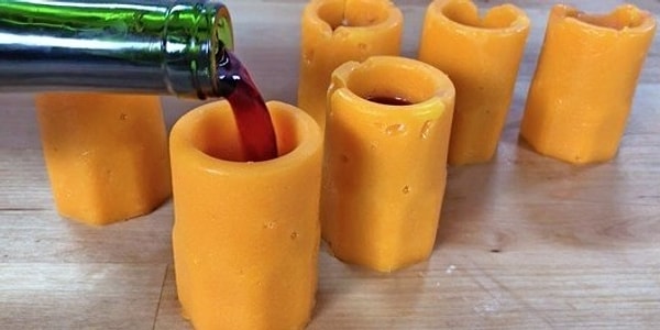 5. Стаканчики для вина из сыра