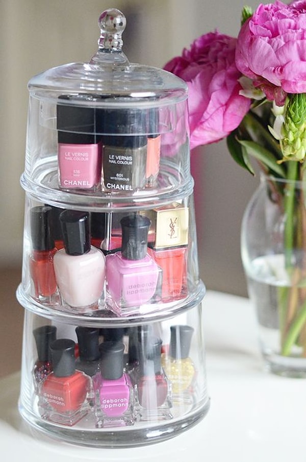 5. Замысловатая конфетница тоже может прийтись кстати