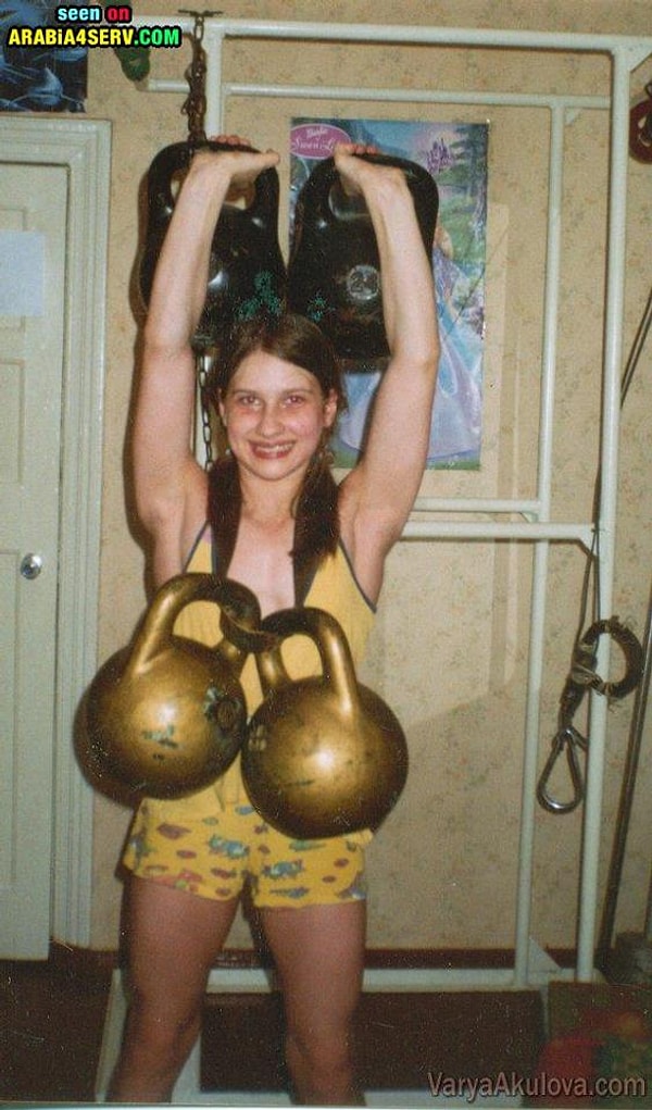 8. Долгие годы жизнь Вари состояли из бодибилдинга и силовых тренировок.