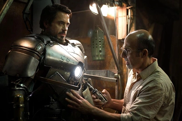 Iron Man'in ilk zırhı olan Mark I, 40 kilo ağırlığındaydı.