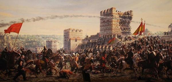 İstanbul'un Fatihi II. Mehmed Osmanlı'nın yıllarca başkenti olacak bu şehri almasıyla ön plana çıksa da bundan daha başka birçok marifeti de vardı.