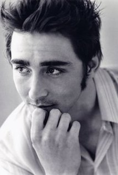 The Fall, Hobbit filmlerinin oyuncusu Lee Pace & Justin Trudeau