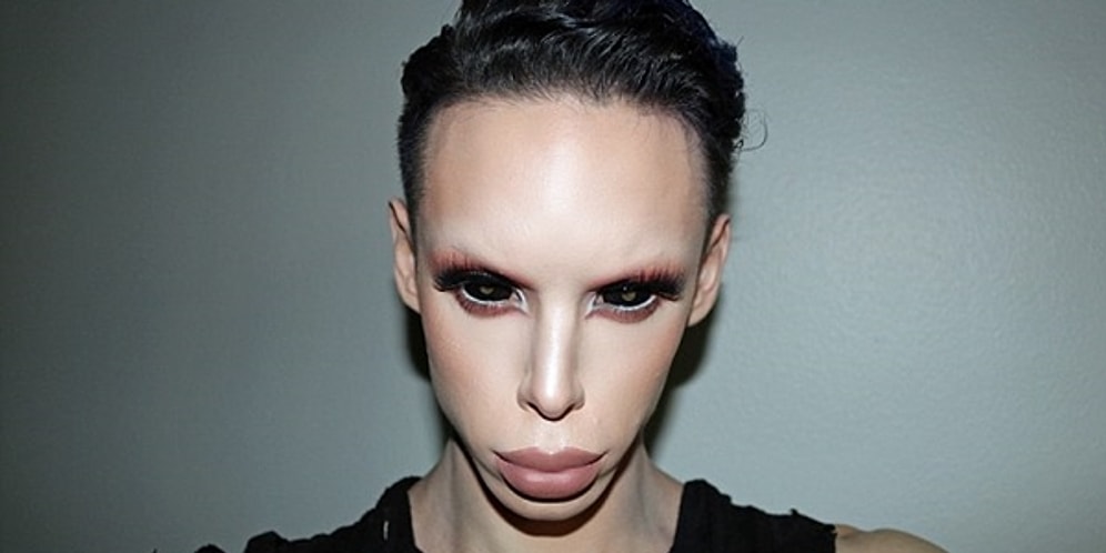 'Ne Erkeğim Ne Kadın Uzaylıyım Uzaylı!' Diyerek 110 Ameliyat Geçiren Vinny Ohh'la Tanışın