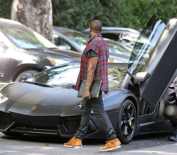 9. Канье Уэст - Lamborghini Aventador, $750 000