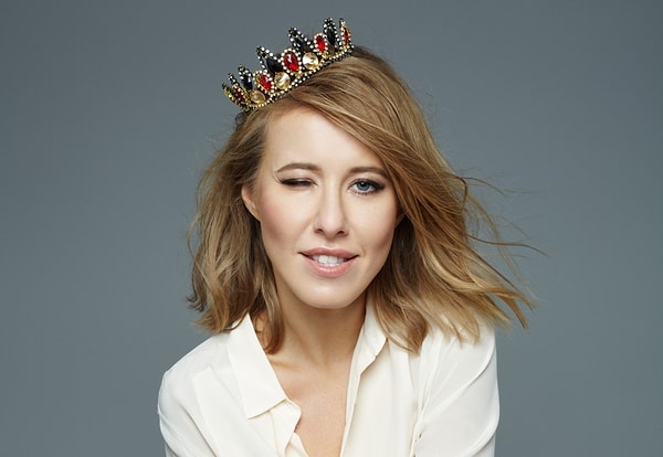 15. Ксения Собчак – блины с икрой