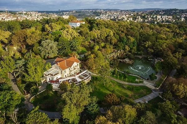 2. Baharla beraber doğanın güzelliği de ortaya çıkacak. İstanbul’da bulunan köşkler, korular parklar bu güzelliğin tadını çıkarmak için en güzel yerler.