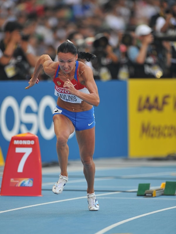 Ты сделана из скорости!