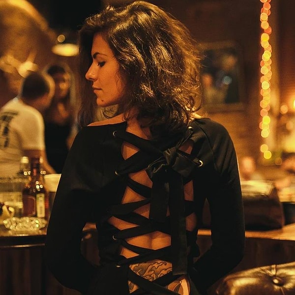 5. … и фейсконтрольщица с «пробивной» фамилией Дарья Путина.