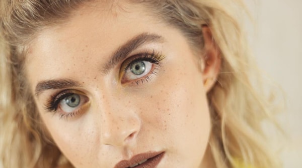 9. Реальные веснушки или фейковые
