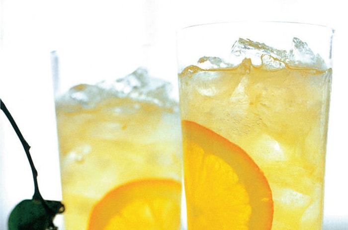 El Yapımı Mı, Ev Yapımı Mı Sorunsalına Çözüm: Limonata Tarifi