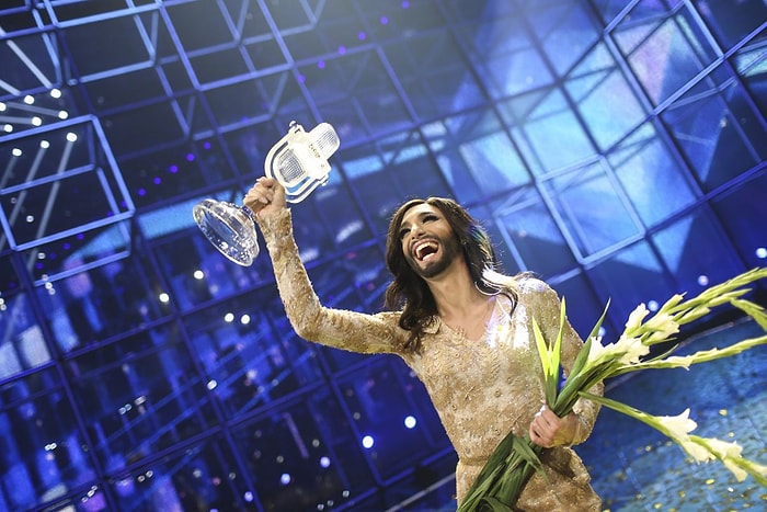 Milletçe Platonik Sevgilimiz Eurovision'da Tarih Boyunca Yaşanmış En Tartışmalı 12 An