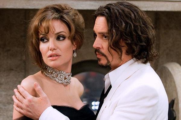 3. The Tourist filminde anladık ki Angelina ve Johnny'nin kimyaları hiç ama hiç tutmuyor.