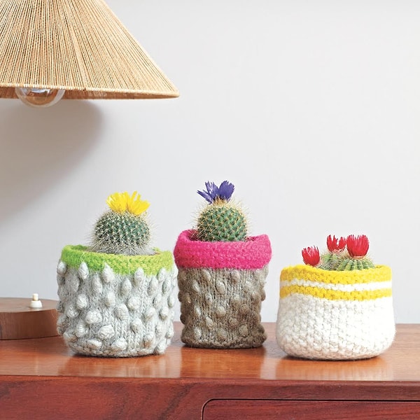 3. Чтобы горшочек не замерз :)