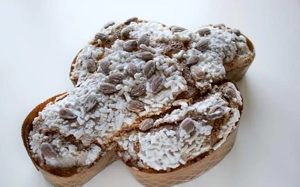 5. Италия - Коломба ди Паскуа