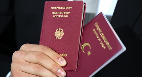 11. Bu gelişmeler de gözden kaçmasın: "Çifte vatandaşlık sona ersin" talebi ve Avrupa Adalet Divanı'nın "İşveren başörtüsünü yasaklayabilir" kararı