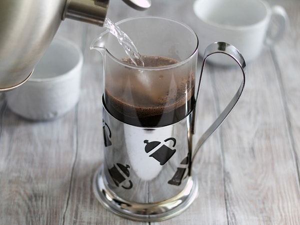 1. Ее день начинается в 6:30 утра с кофе с молоком