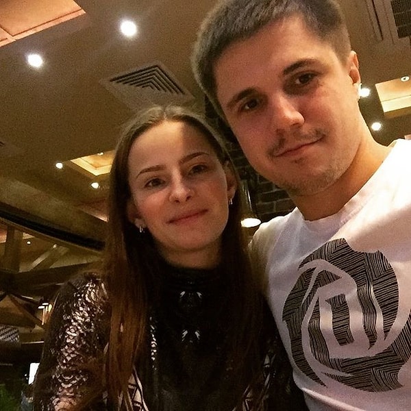 7. В результате большую часть торжества пришлось оплатить жениху