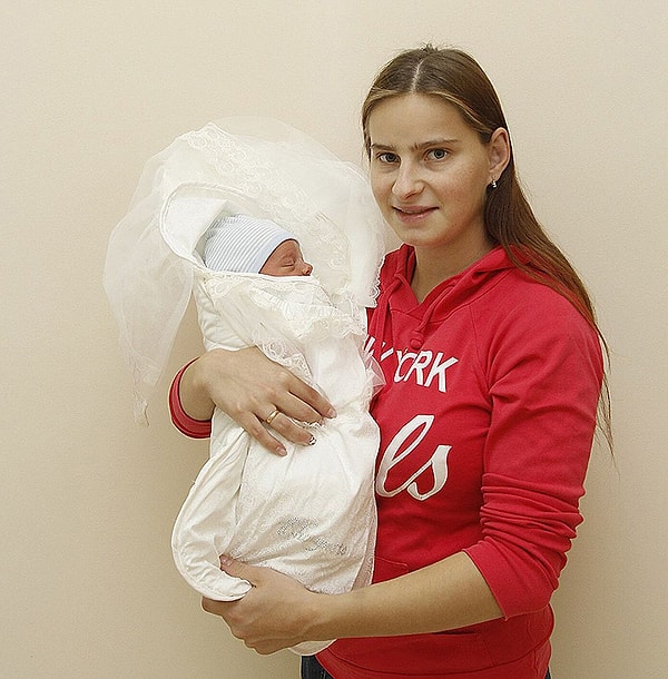 8. Вскоре Настя узнала, что ждет ребенка