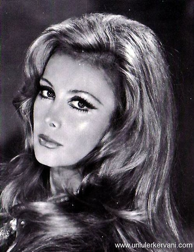 Filiz Akın
