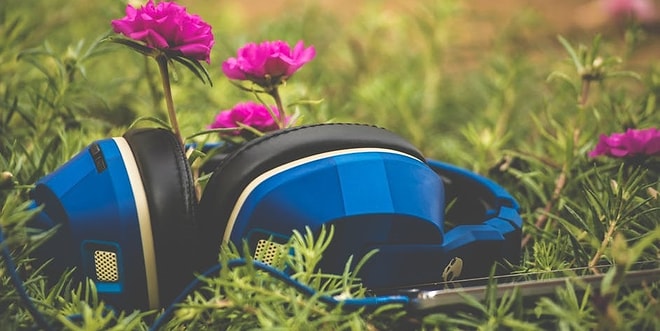 Мартовский плейлист: 26 песен, которые должны быть в каждом плеере