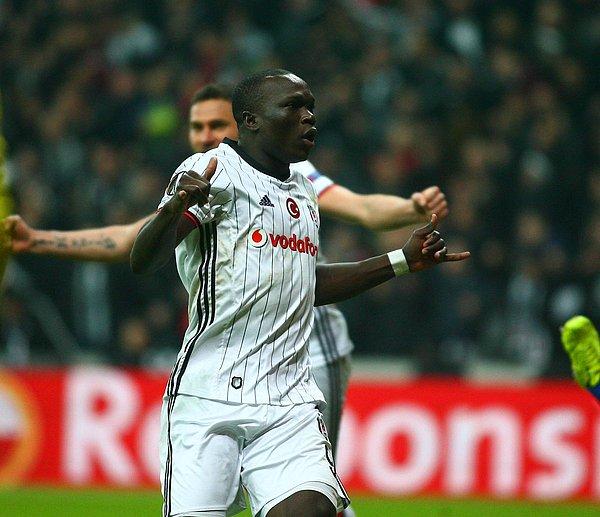 GOL! (10') Aboubakar | Beşiktaş 1-0 Olympiakos
