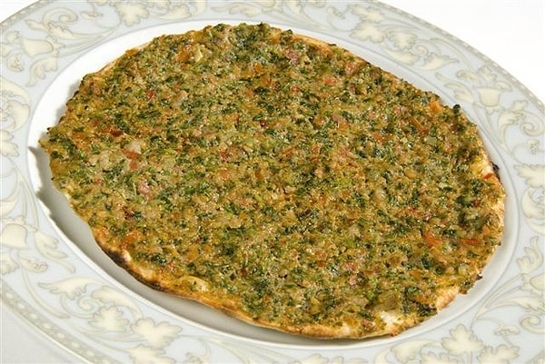 3. Лахмаджун с фисташками