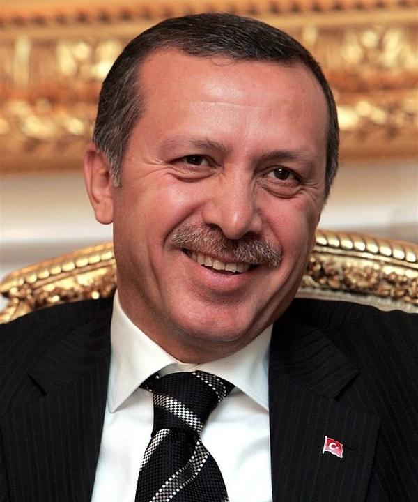11. Recep Tayyip Erdoğan & Yılmaz Erdoğan & Nehir Erdoğan
