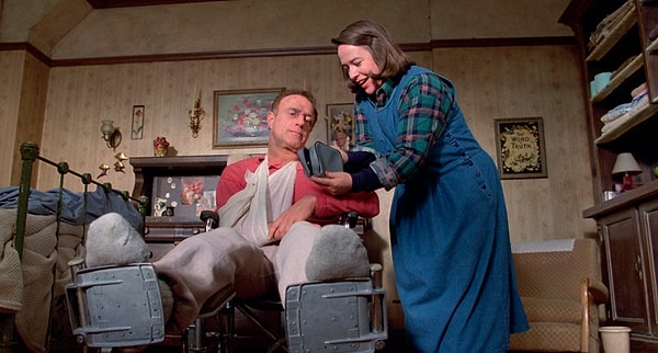 10. Мизери (1990)