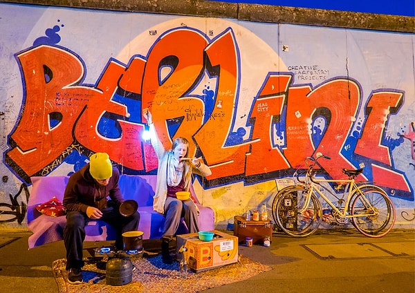 Берлин, Германия - "Жизнь с восточной стороны стены"