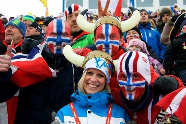Norveç, Danimarka'yı geride bırakarak dünyanın en mutlu ülkesi oldu.